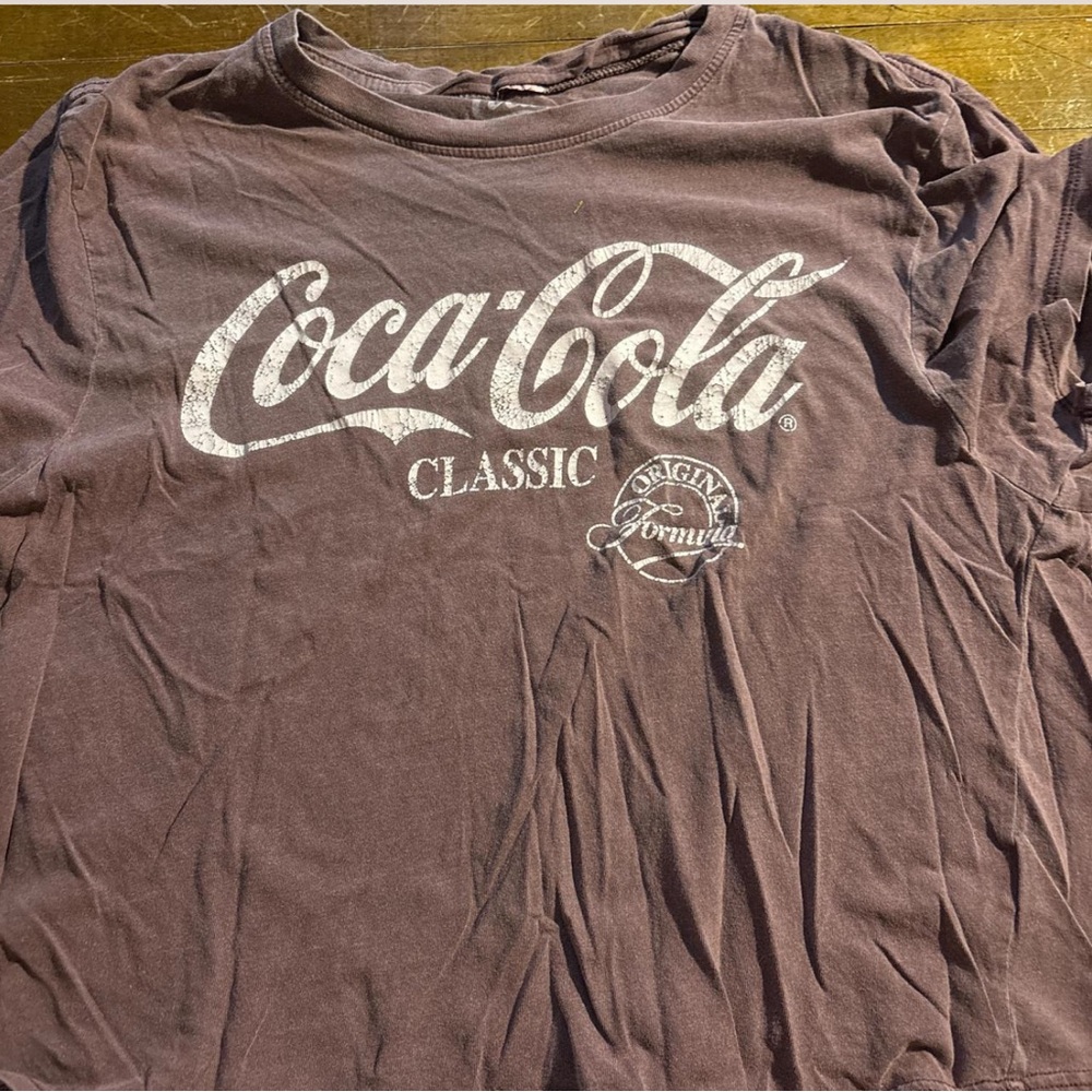 Coca-Cola Classic Logo T-Shirt in Dark Brown